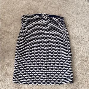 Form fitting pencil skirt